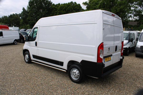 Peugeot Boxer 2.2 BlueHDi 120PK, L2H2, Airco