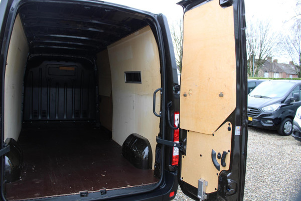 Renault Master 2.3 dCi 135PK, L3H2, Airco, Geen ex UPS