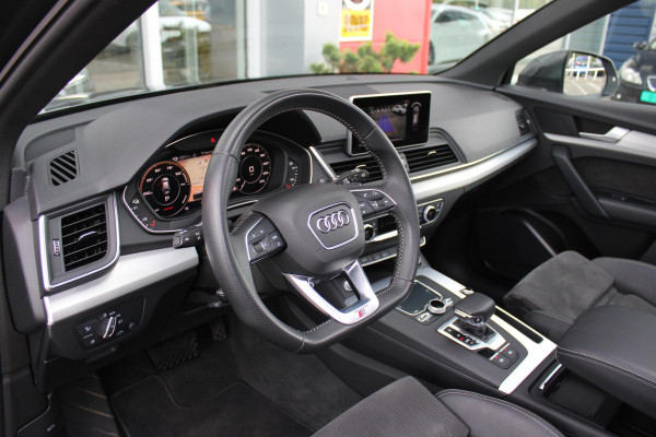 Audi Q5 50 TFSI 300PK S-LINE QUATTRO S-TRONIC | PANORAMISCH SCHUIF/KANTEL DAK | ELEKTRISCHE ACHTER KLEP | NAVIGATIE | ADAPTIVE CRUISE CONTROL | FULL LED KOPLAMPEN | VIRTUAL COCKPIT | STOEL VERWARMING | ACHTERUITRIJ CAMERA | KEYLESS ENTRY/START |