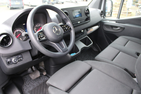 Mercedes-Benz Sprinter 317 CDI L3H2 RWD MBUX met Camera en parkeerpakket, Geveerde Stoel, Etc.