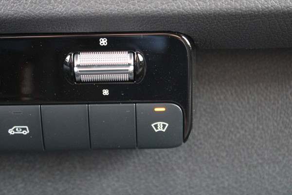Mercedes-Benz Sprinter 319 CDI 4x4 AWD L2H1 4x4, MBUX 10.25 met 360 graden camera, LED verlichting