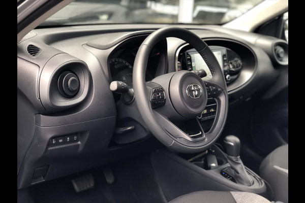 Toyota Aygo X 1.0 VVT-i S-CVT Automaat Limited | Stoelverwarming, Keyless, Licht + Regensensor, Apple CarPlay/Android Auto