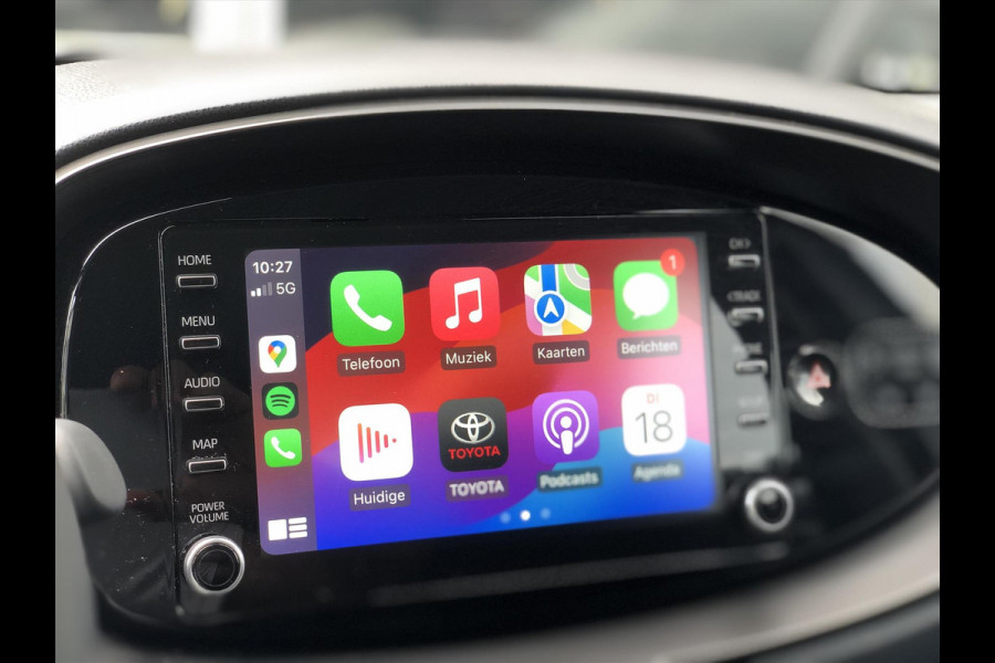 Toyota Aygo X 1.0 VVT-i S-CVT Automaat Limited | Stoelverwarming, Keyless, Licht + Regensensor, Apple CarPlay/Android Auto