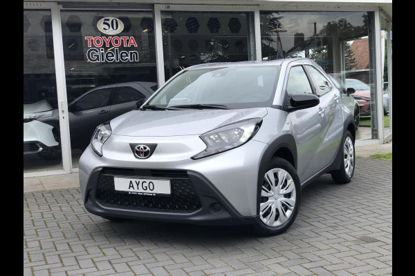 Toyota Aygo X 1.0 VVT-i S-CVT Automaat Limited | Stoelverwarming, Keyless, Licht + Regensensor, Apple CarPlay/Android Auto