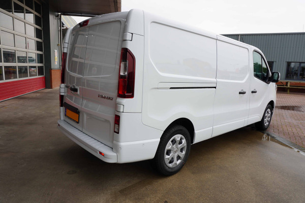 Renault Trafic 2.0 dCi 130PK T30 L2H1 Work Edition Nr. V197 | Airco | Cruise | Camera | Navi | All Season