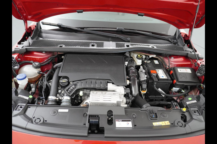 Peugeot 208 1.2 PureTech GT Pack CAMERA | I-COCKPIT | BTW VERREKENBAAR | 12 MND. BOVAGGARANTIE