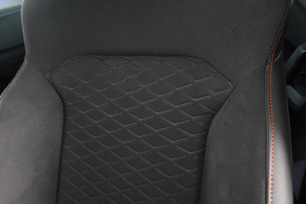 Seat Tarraco 1.4 TSI e-Hybrid PHEV FR Business Virtual cockpit | Navigatie | Full-Link | Parkeersensoren incl. Camera |19"inch Lichtmetalen velgen