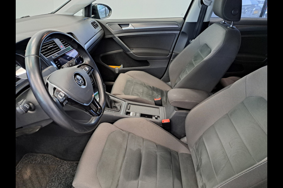 Volkswagen GOLF Variant 1.0 TSI Comfortline Navigatie Adaptive-Cruise 52.700km!