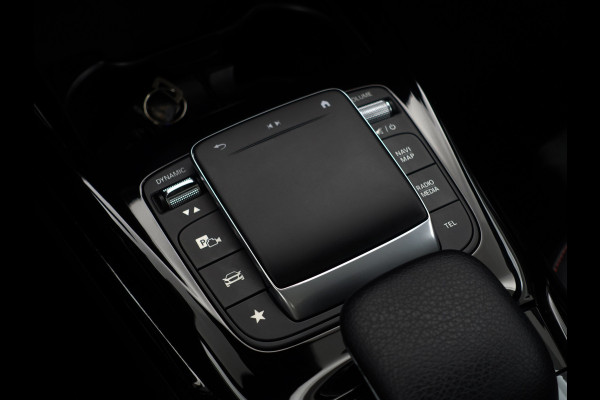 Mercedes-Benz CLA-Klasse AMG 35 4MATIC Premium Plus Aut- Panodak I  Sfeerverlichting I  Camera I  Stoelverwarming I  Dynamic+