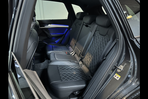 Audi Q5 SQ5 Luchtvering | ACC | B&O Sound | Trekhaak | RS-Leder | Panorama | Keyless-Go | LED-Matrix | Tour-Pakket | Lane Assist | Virtual-Cockpit | DAB | Camera | Stoelverwarming | Rijklaarprijs incl Onderhoud en 12 maanden Bovag garantie.