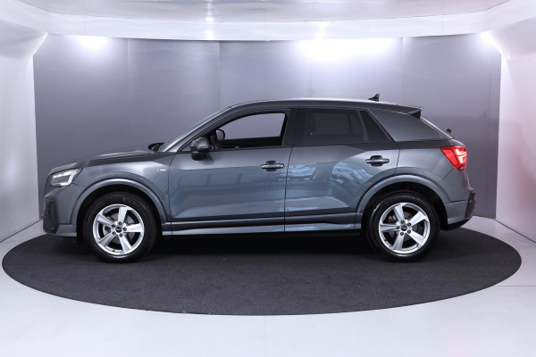 Audi Q2 35 TFSI S-Line 150 pk S-tronic | Verlengde garantie | Navigatie | Parkeersensoren achter | Adaptieve cruise control | Matrix LED koplampen |