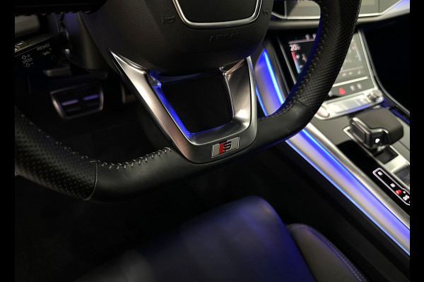 Audi SQ7 4.0 V8 TDI | Grijs Kenteken | RS-Seats | Luchtvering | ACC | Memory | Tour-Pakket | LED-Matrix | Virtual-Cockpit | Draadloos laden | Camera | Stoelverwarming | Audi dealer onderhouden
