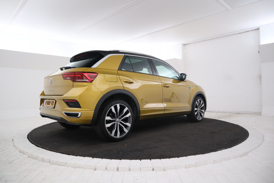 Volkswagen T-Roc 1.5 TSI Sport Business R Automaat, R-line, Virtual, Panorama,