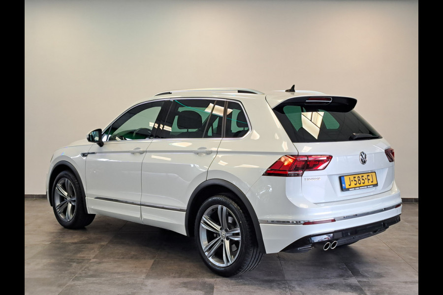 Volkswagen Tiguan 1.5 TSI ACT Highline Business R Navigatie,19LMV,Automaat, Elect. Trekhaak, VCP el.achterklep.