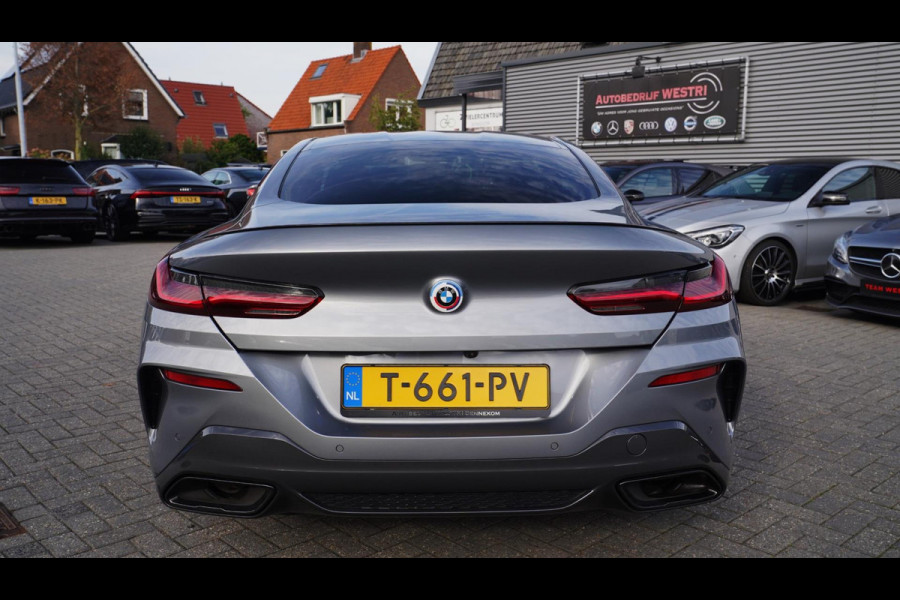 BMW 8 Serie 840i xDrive High Executive M-pakket | Carbon | 2023 Navi | Adaptieve cruise | Head up display | Nieuwprijs €156.000,-