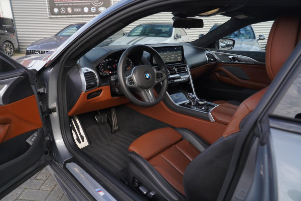 BMW 8 Serie 840i xDrive High Executive M-pakket | Carbon | 2023 Navi | Adaptieve cruise | Head up display | Nieuwprijs €156.000,-