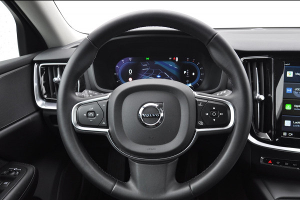 Volvo V60 B4 211PK Automaat Core / Adaptieve Cruise Control / Bluetooth / Apple Carplay / Achteruitrijcamera/ DAB / Keyless / Parkeersensoren Achter / BLIS /