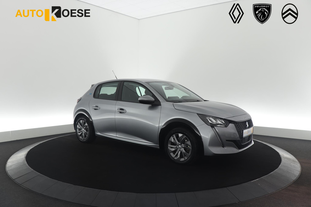 Peugeot e-208 EV Active Pack 50 kWh | 3-Fase | Parkeersensoren | Navigatie | Apple Carplay | Climate Control