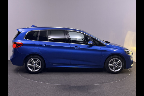 BMW 2 Serie Gran Tourer 218i M Sport 7 Persoons | Alcantara Sportstoelen | Navi Pro | Head Up | Stoelverwarming | Cruise Control | El. Achterklep | 17 "L.M |