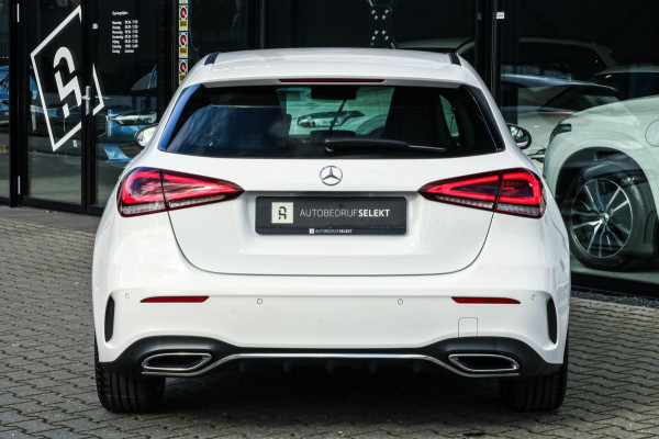 Mercedes-Benz A-Klasse 200 AMG - Burmester - Sfeerverlichting - Camera