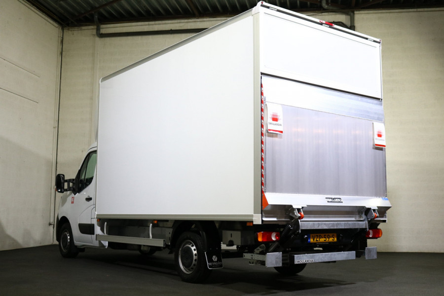 Renault Master 2.3 dCi 145pk Bakwagen met Laadklep Airco Zijdeur