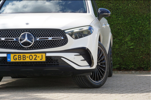 Mercedes-Benz GLC GLC 400 e 4M AMG Line | Achterasbesturing Luchtvering Pano Trekhaak Head-Up Distronic