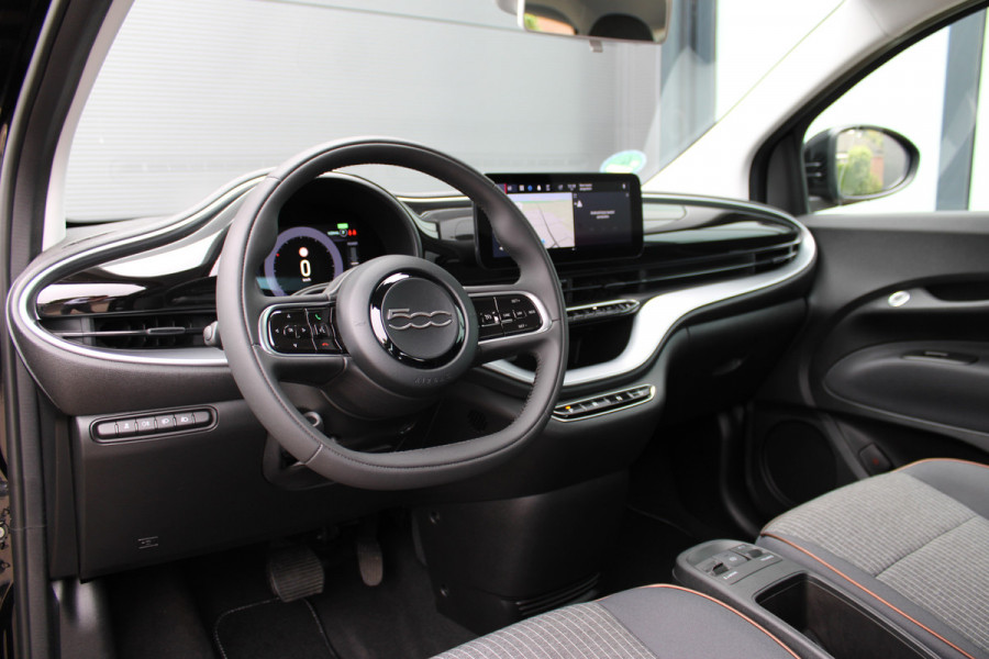 Fiat 500E Icon 42 kWh | Subsidie beschikbaar | Apple CarPlay | Lane assist | Navigatie