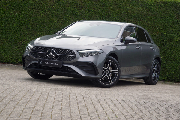 Mercedes-Benz A-Klasse A 250 e AMG Line Night Facelift | Trekhaak Keyless-Go Sfeerverlichting