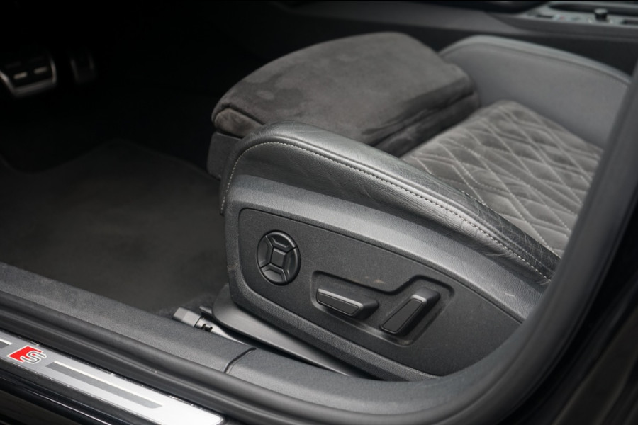 Audi S3 Limousine 2.0 TFSI Quattro Pano/RS-stoelen/Black-line/310PK