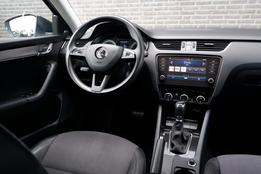 Škoda Octavia Combi 1.5 TSI Greentech Business Edition Plus | LED | Navi | Camera | Trekhaak | Standkachel