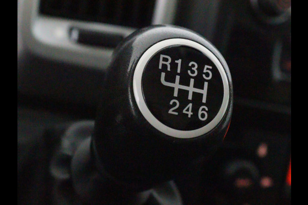 Fiat Ducato 30 2.3 MultiJet L2H2 (ex.BTW) 3-zitplaatsen | Navigatie | Climate control | Cruise control | 1e eigenaar |