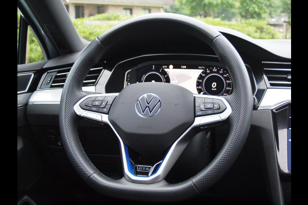 Volkswagen Passat Variant 1.4 TSI PHEV GTE Business | Camera | Apple Carplay | Cruise Control | Trekhaak |