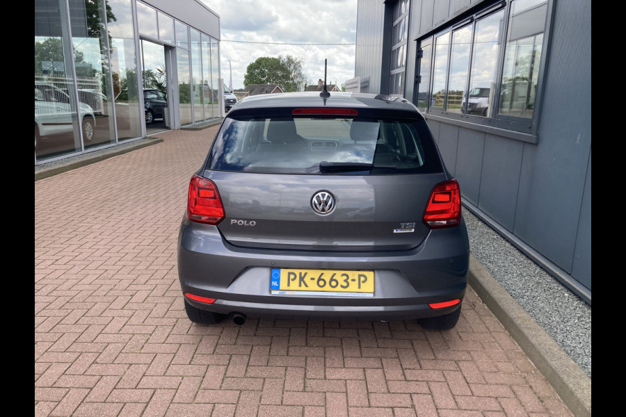 Volkswagen Polo 1.2 TSi 90pk Comfortline 5-drs. NAVI/CARPLAY/CRUISE/PDC/15INCH