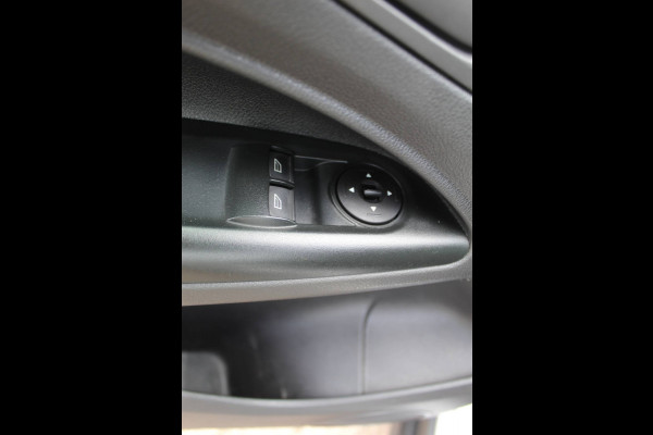 Ford Transit Connect 1.5 TDCI L1 Trend Airco , Trekhaak , Mistlampen voor , Bluetooth Imperial+ladderrol , Laadruimte betimmering