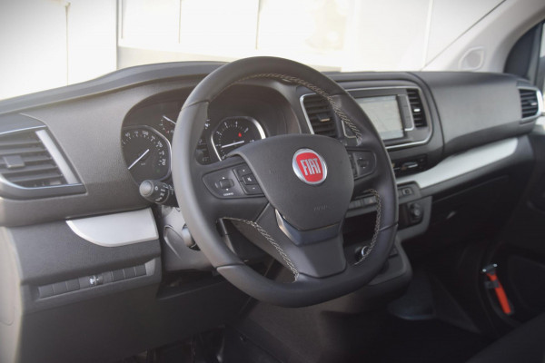 Fiat Scudo 2.0 MultiJet L3H1 Automaat / Trekhaak / Climate control / Navigatie / Parkeersensoren / Camera /