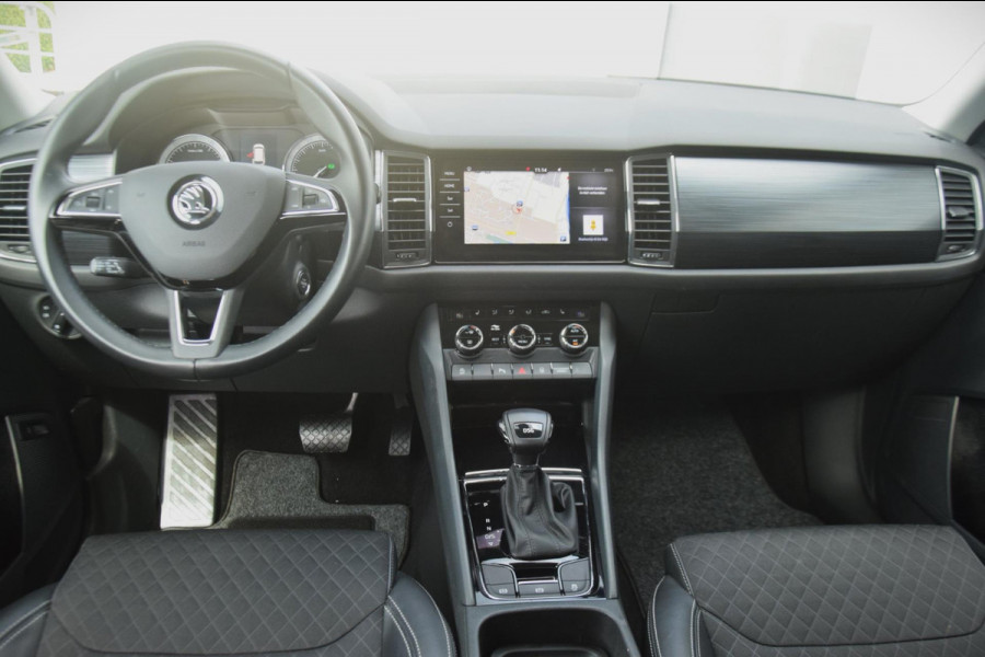 Škoda Kodiaq 1.5 TSI Business Edition Camera/ Keyless entry / Half Leer / Stoelverwarming / Parkeersensoren / Trekhaak