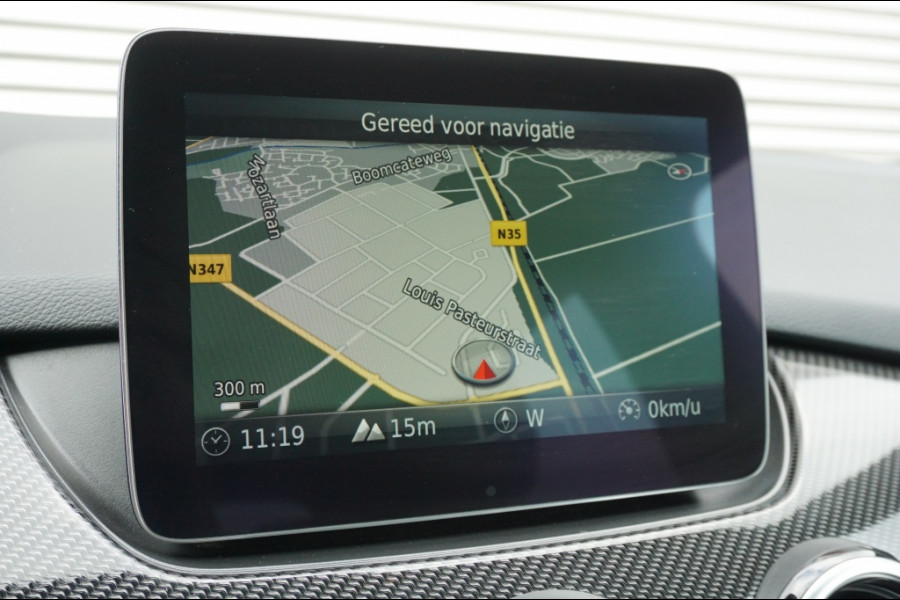 Mercedes-Benz B-Klasse 180 AMG AUTOMAAT NAVI | CLIMA | STOELVERW. | 4SBANDEN | SPORTIEF