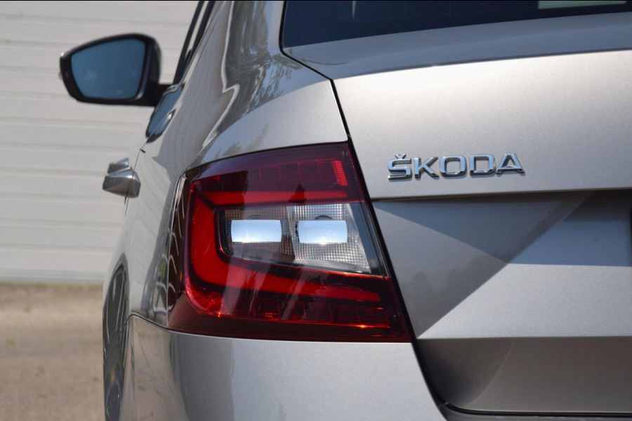 Škoda Octavia 1.0 TSI Greentech Style Business LEER/TREKHAAK/PANORAMADAK