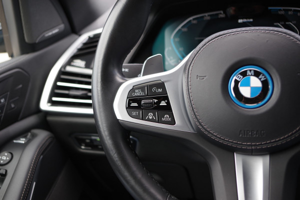 BMW X5 xDrive45e 395 PK High Executive M-sport Plug-In Hybride, Panoramadak, Trekhaak, 4-Wielsturing