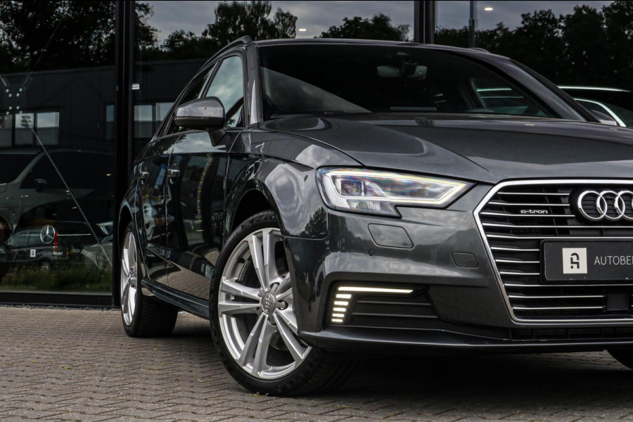 Audi A3 Sportback 40 e-tron S-line - Virtual - Carplay