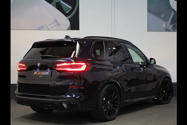 BMW X5 45e M-Performance Seats | Night Vision | Sky-Lounge Pano | 360 View | 22" | Acc | Laser | HK Sound | Achterasbesturing | M-gordels | Glaspook | Softclose | Individual | Luchtvering | Head-Up | Dodehoek | Carplay | Draadloos laden | Rijklaarprijs.