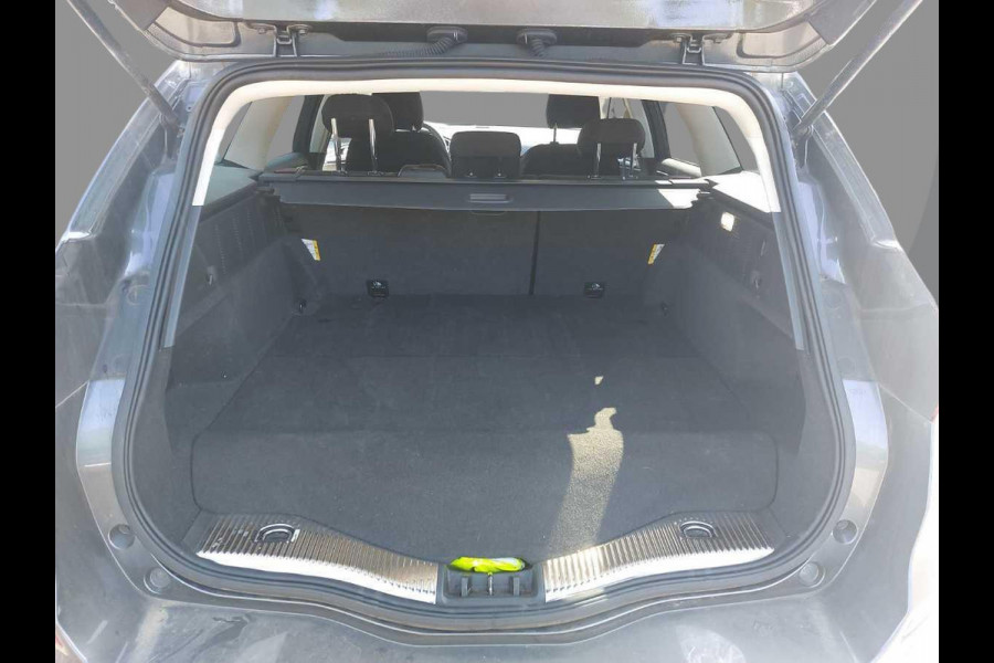 Ford Mondeo Wagon 2.0 IVCT HEV Titanium 187pk Automaat Achteruitrijcamera | Stoelverwarming | Navigatie | Cruise control