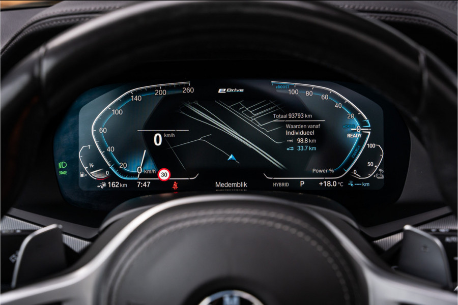 BMW X5 xDrive45e Executive M-Sport - Panorama l HUD l Memory