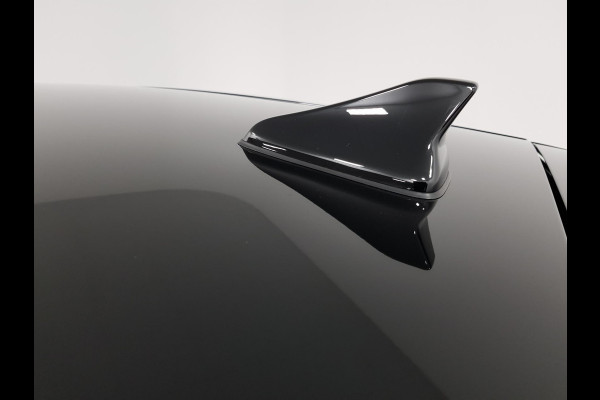 Kia Picanto 1.0 DPi DynamicLine Automaat | Demo! | Navigatie | Apple Carplay/Android Auto | Airco | Camera | DAB | Lichtmetalen velgen | Bluetooth