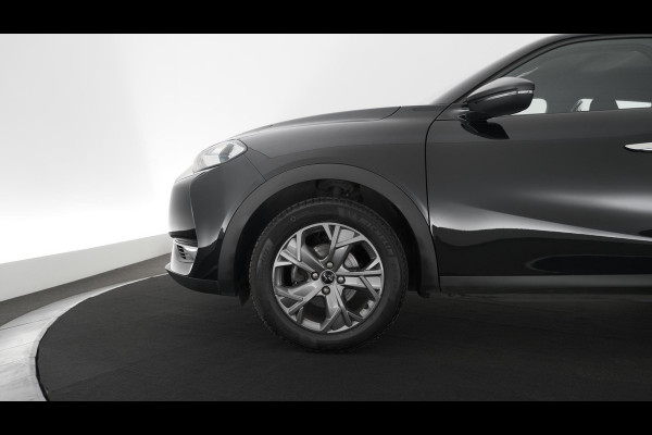 DS DS 3 Crossback PureTech 100 Montmartre | Parkeersensoren | Apple Carplay | Allseason Banden | Navigatie | Climate Control