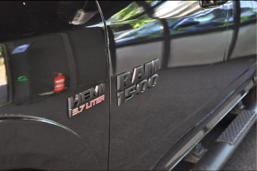 Dodge Ram 1500 5.7 V8 4x4 Crew Cab 5'7 Sport | LED | LEDER | NAVI | ALPINE SOUNDSYSTEEM |