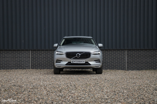 Volvo XC60 2.0 T4 Inscription | Adaptieve cruise | Zwenkbare trekhaak | Camera | Lane assist |