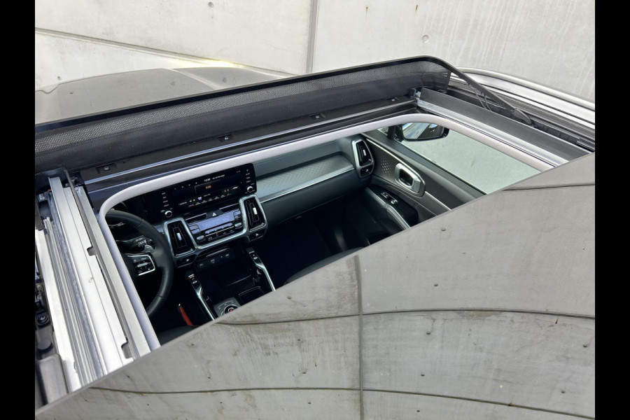 Kia Sorento 1.6 T-GDI Hybrid DynamicPlusLine Automaat | BOSE | Panoramdak | Leder | 7 Persoons | Camera | Navi | 19" Velgen | Key-Less | PDC | Cruise | LED |