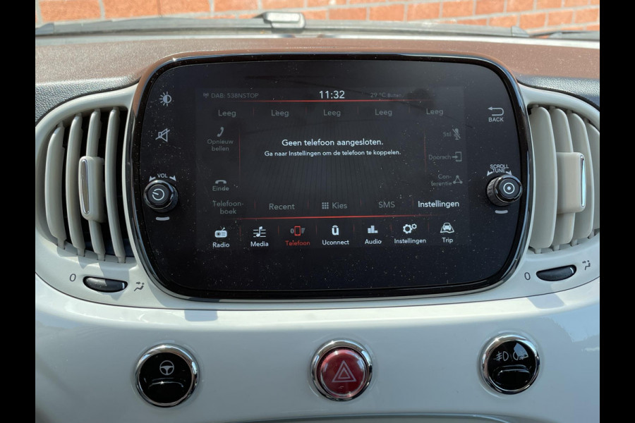 Fiat 500C 1.0 Hybrid 69pk Dolcevita | Navigatie | Apple Carplay/Android Auto | Parkeersensor achter | Cruise Control | Climate Control