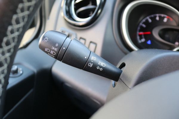Opel Vivaro 1.6 CDTI 125pk L2 H1 Airco Navigatie Camera Trekhaak